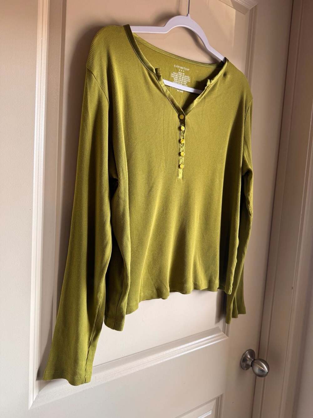Chartreuse 100% cotton Ribbed Cotton Long Sleeve Henley Top Size L 14-16